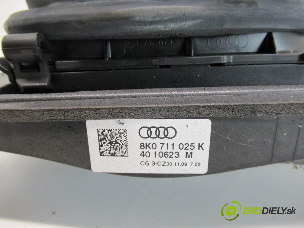 Audi A4 B8  2010  KOMBI 5D 2.0TDI 143KM 08-15 2000 Kulisa - - 8K0711025K (Rýchlostné páky / kulisy)