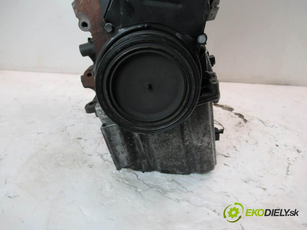 Audi A4 B8  2010  KOMBI 5D 2.0TDI 143KM 08-15 2000 Motor CAGA (Motory (kompletné))
