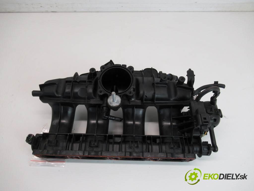 Audi A4 B8  2009 155KW QUATTRO KOMBI 5D 2.0TFSI 211KM 08-15 2000 Potrubie sacie, sanie 06H133185AE (Sacie potrubia)