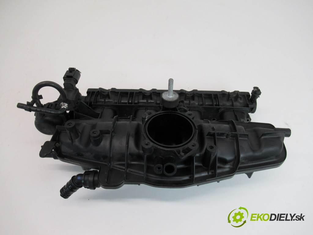 Audi A4 B8  2009 155KW QUATTRO KOMBI 5D 2.0TFSI 211KM 08-15 2000 Potrubie sacie, sanie 06H133185AE (Sacie potrubia)