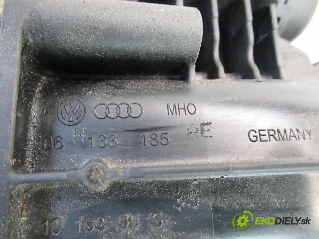 Audi A4 B8  2009 155KW QUATTRO KOMBI 5D 2.0TFSI 211KM 08-15 2000 Potrubie sacie, sanie 06H133185AE (Sacie potrubia)