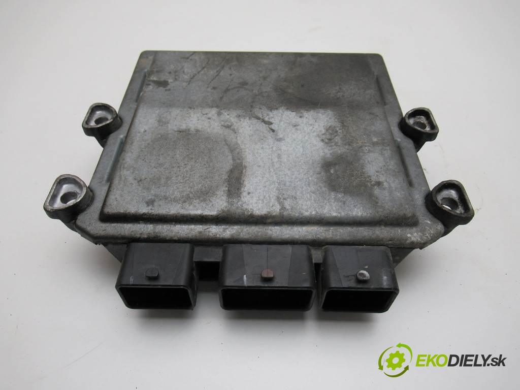 Ford Fusion  2003 50 kW 1.4TDCI 68KM 02-05 1400 riadiaca jednotka Motor 3S61-12A650-GD (Riadiace jednotky)