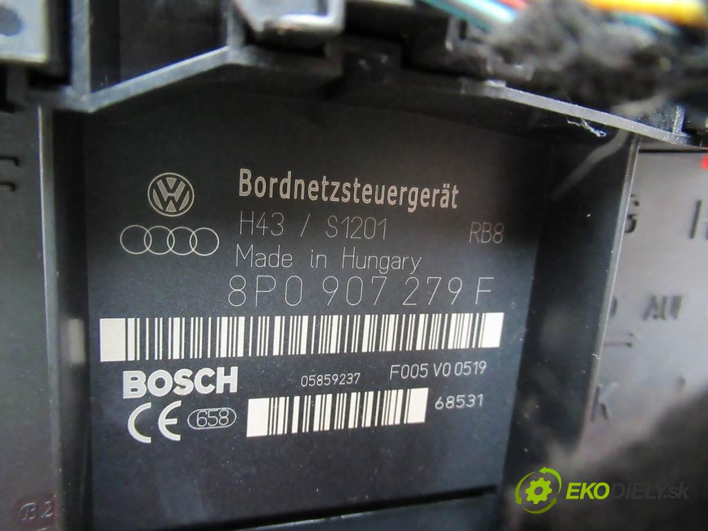 Audi A3 8P    HATCHBACK 5D 1.9TDI 105KM 03-08  Modul BORDNETZ 8P0907279F (Ostatné)