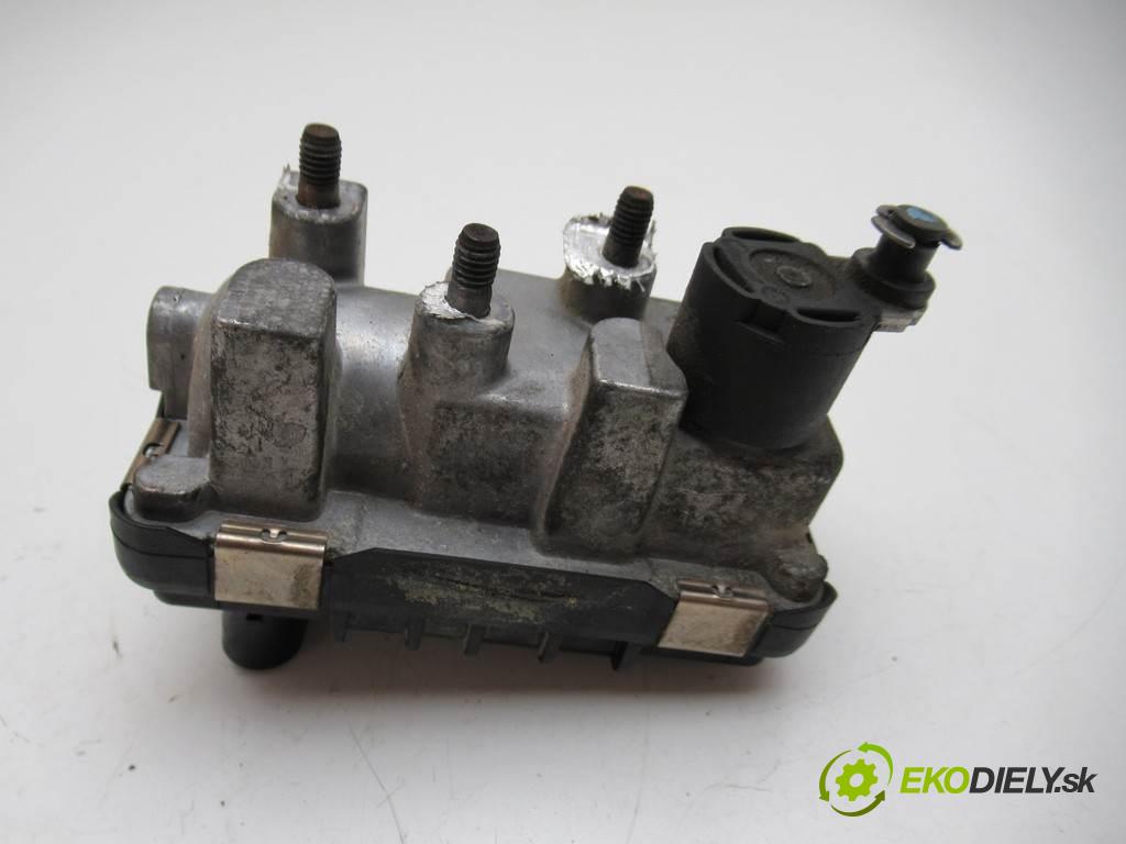 BMW 1 E87    HATCHBACK 5D 2.0D 163KM 04-11  nastavovač turba 6NW008412 (Ostatní)