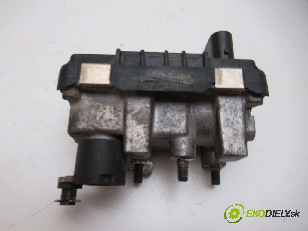 BMW 1 E87    HATCHBACK 5D 2.0D 163KM 04-11  nastavovač turba 6NW008412 (Ostatní)