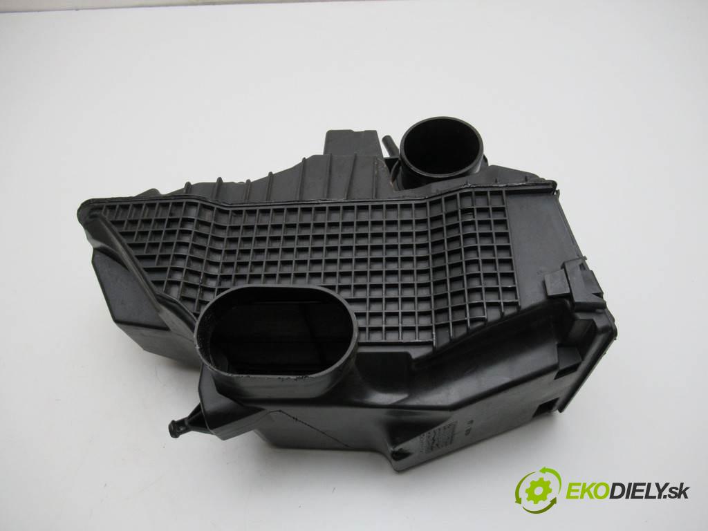 Dacia Sandero II  2017 66KW LIFT 0.9 TCE 76KM 16- 900 obal filtra vzduchu 165001258R (Kryty filtrů)