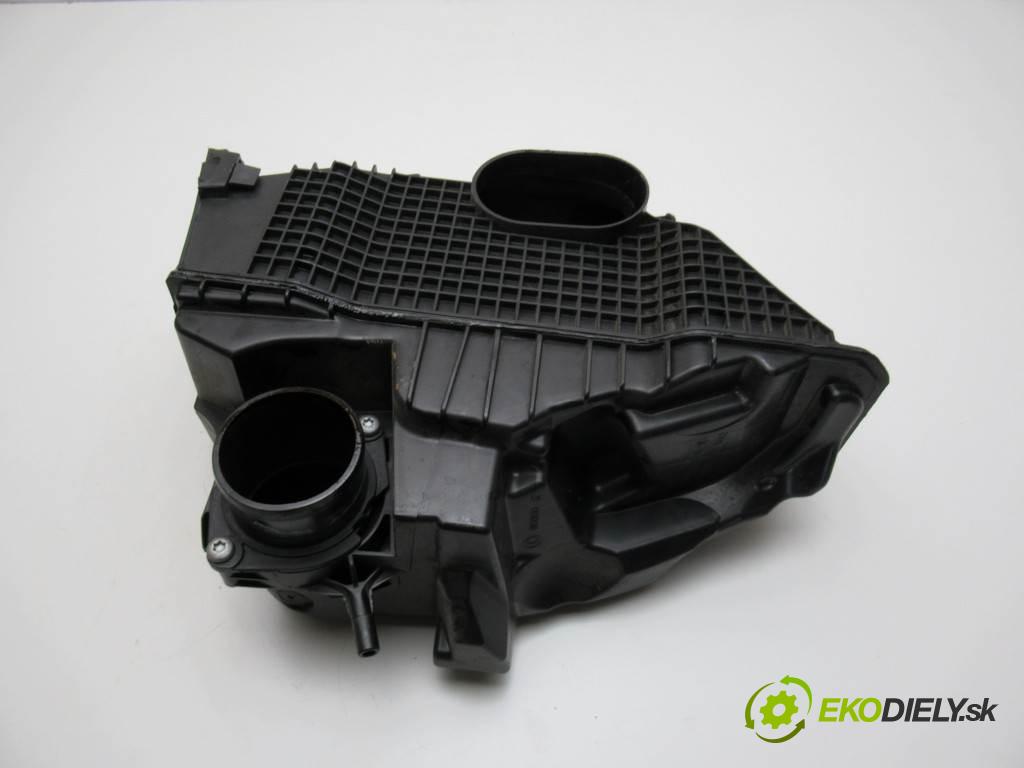 Dacia Sandero II  2017 66KW LIFT 0.9 TCE 76KM 16- 900 obal filtra vzduchu 165001258R (Kryty filtrů)