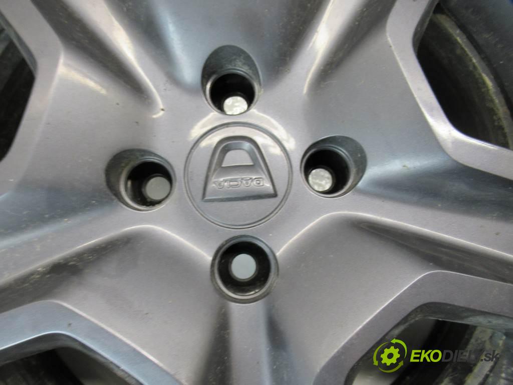 Dacia 1100    16 6J 4X100  disky plechové - 16  (Plechové)