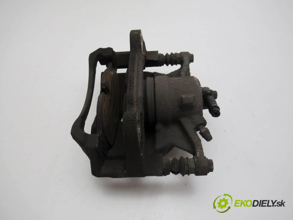 Skoda Octavia III  2016 110 kW LIFTBACK 5D 1.4TSI 150KM 12-20 1400 Brzdič strmeň predný pravy  (Ostatné)