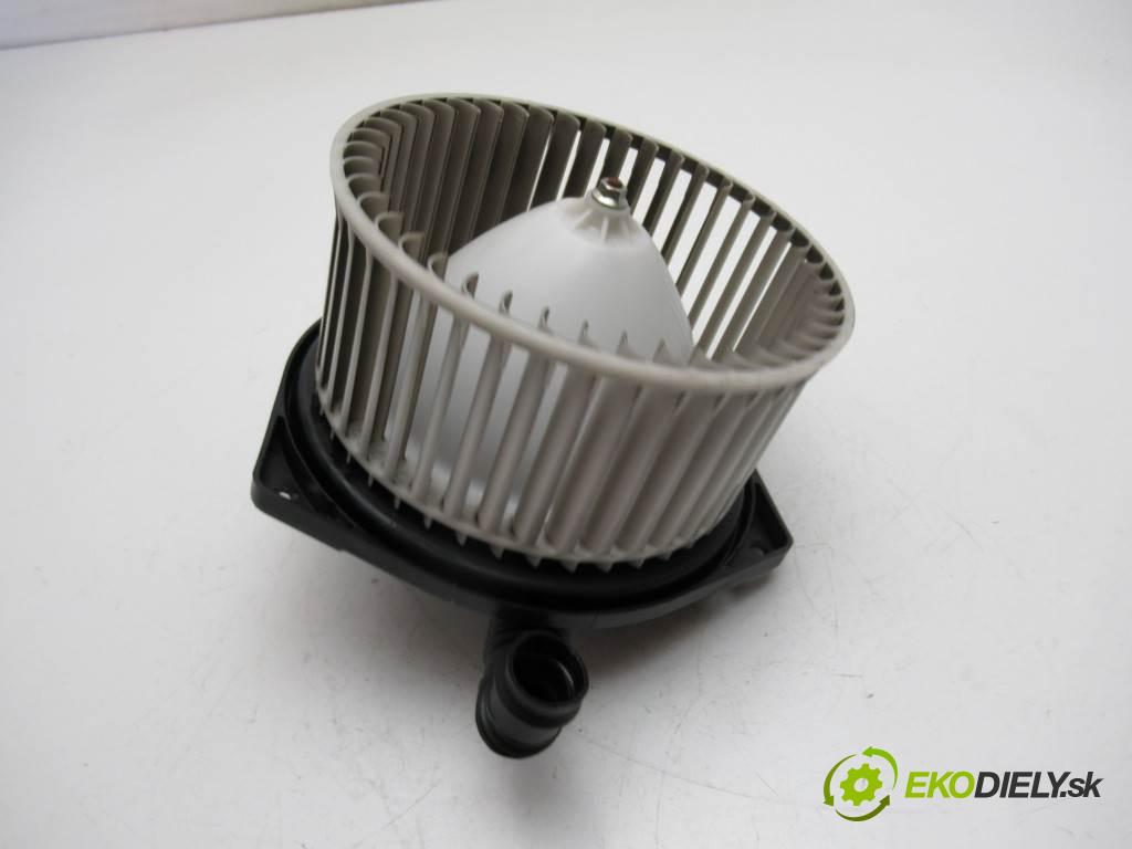 Honda FR-V  2004 110 kW FRV 2.0B 150KM 05-09 2000 Ventilátor ventilátor kúrenia  (Ventilátory kúrenia)