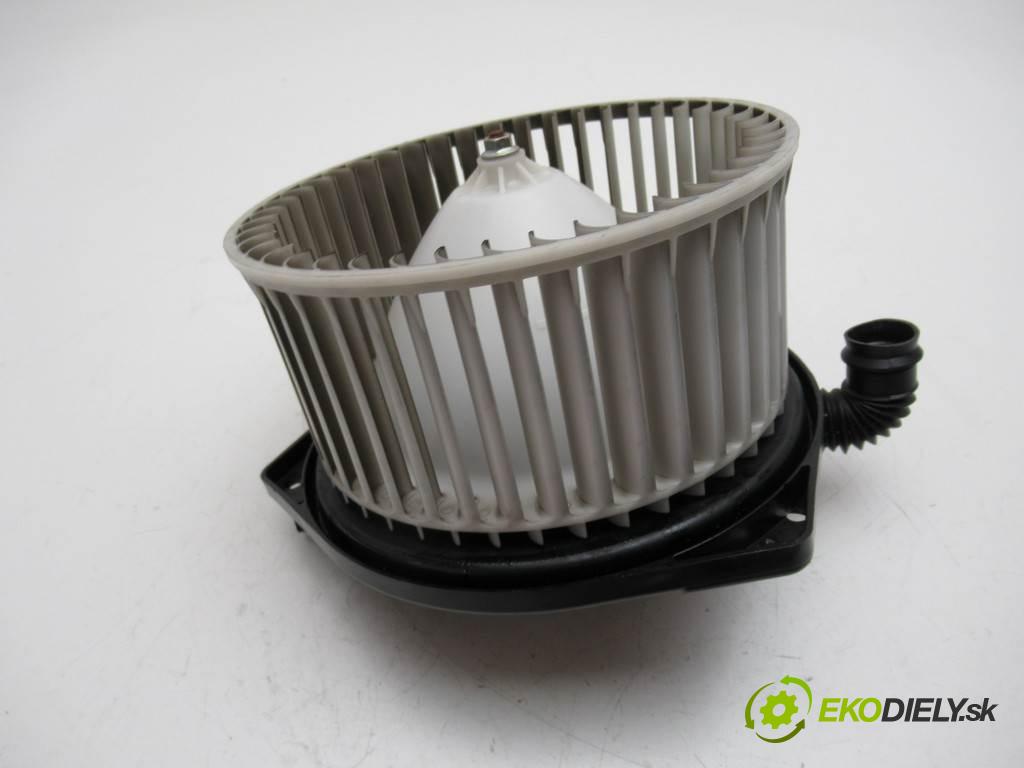 Honda FR-V  2004 110 kW FRV 2.0B 150KM 05-09 2000 Ventilátor ventilátor kúrenia  (Ventilátory kúrenia)