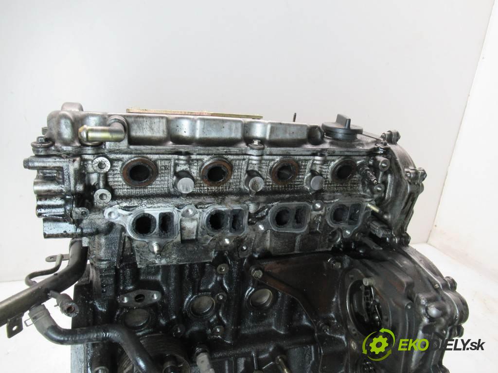 Nissan Almera Tino  2002 84kw 2.2DCI 136KM 00-06 2184 Motor YD22 (Motory (kompletné))
