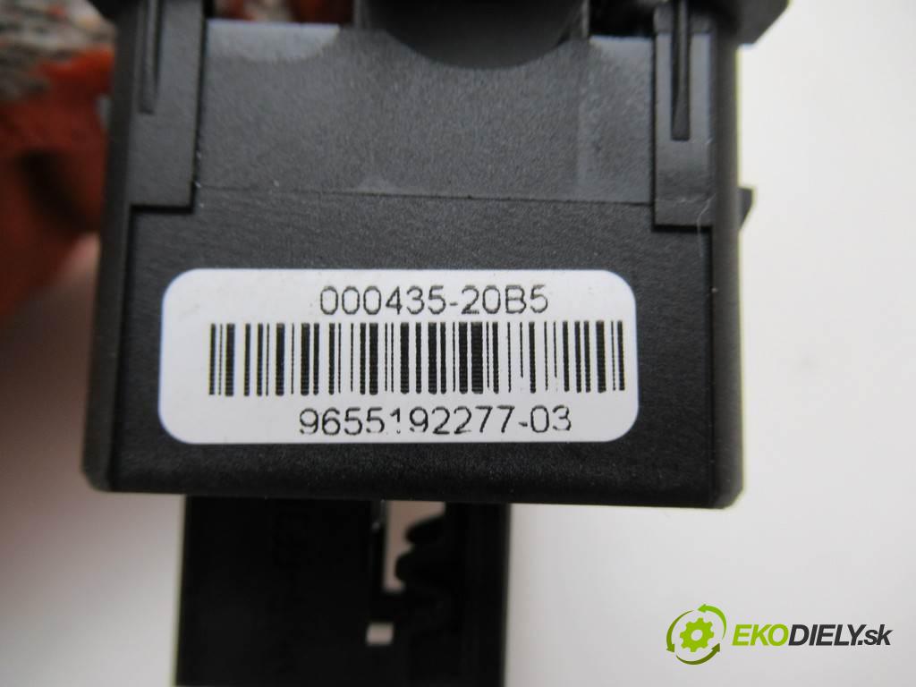 Citroen C4 Picasso    1.6HDI 112KM 06-13  Prepínač Kulisa brzdy ručnej brzdy 9655192277