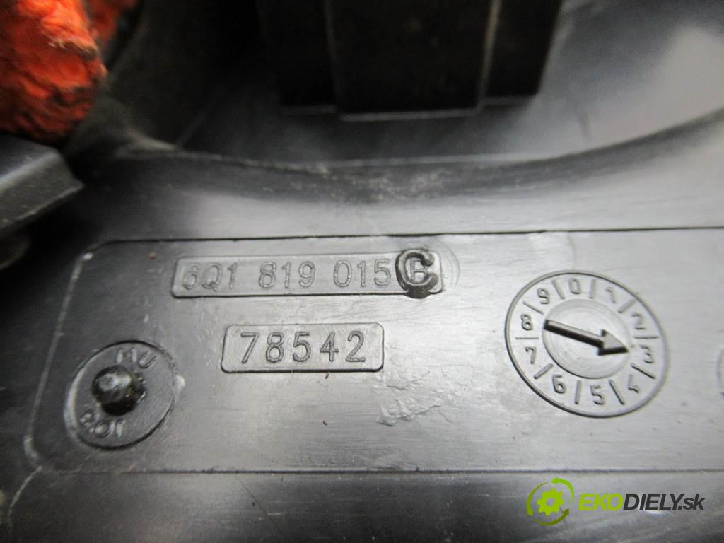 Skoda Fabia  2001 55 kW HATCHBACK 5D 1.4B 60KM 99-07 1400 ventilátor topení 6Q1819015C (Ventilátory topení)
