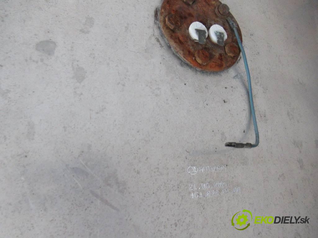 Autosan A1112T    9  Nádržka paliva