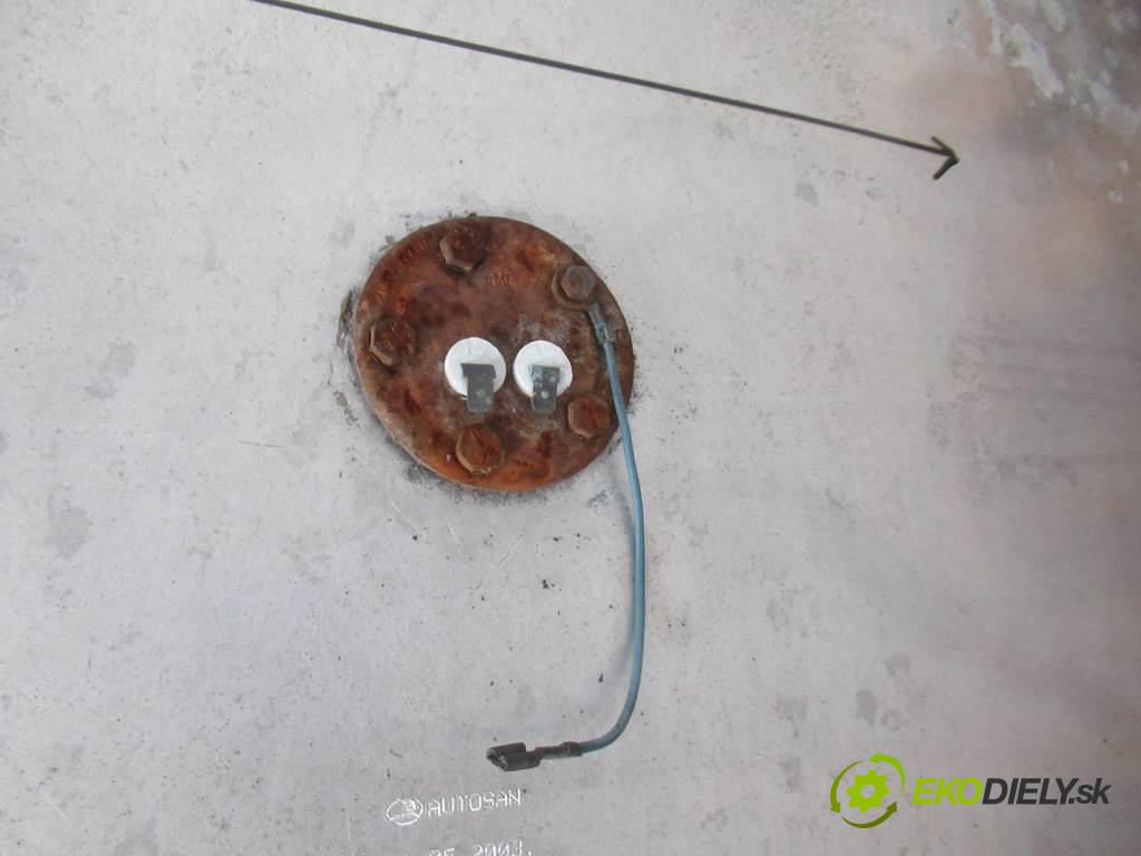 Autosan A1112T    9  Nádržka paliva