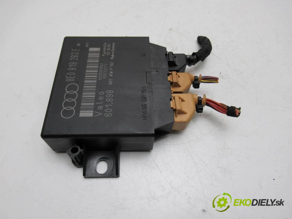 Audi A4 B7    KOMBI 5D 2.0TDI 140KM 04-08  modul PDC 8E0919283E (Ostatní)
