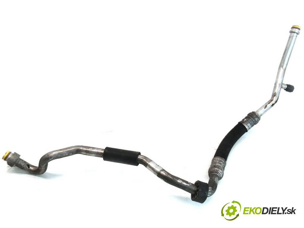 Audi A4 B7    KOMBI 5D 2.0TDI 140KM 04-08  rúrka klimatizácie 8E1260712AC (Rúrky klimatizácie)