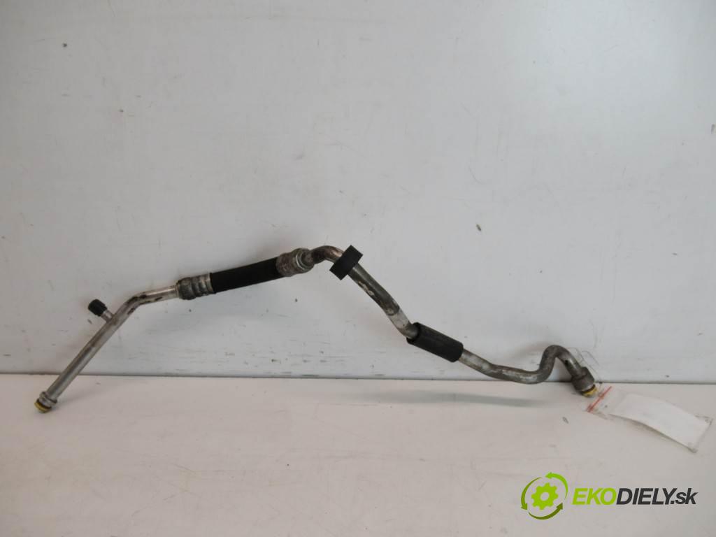 Audi A4 B7    KOMBI 5D 2.0TDI 140KM 04-08  rúrka klimatizácie 8E1260712AC (Rúrky klimatizácie)