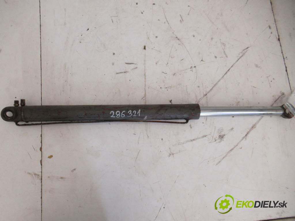 . .    21  teleskop hydraulický