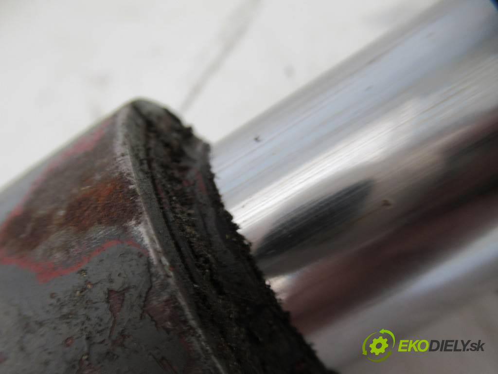 . .    21  teleskop hydraulický