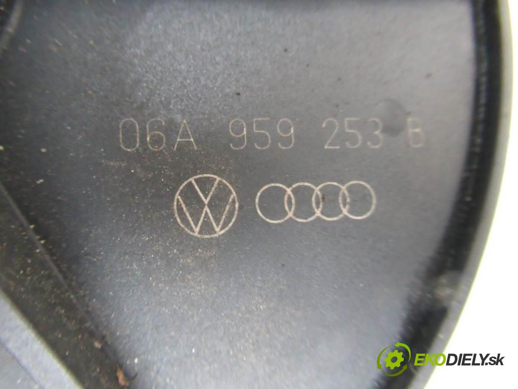 Audi A6 C6  2005 246KW SEDAN QUATTRO 4.2 V8 335KM 04-08 4200 pumpa vzduchu sekundárního 078906601G (Ostatní)