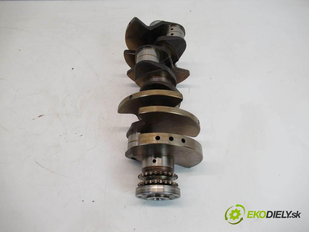 Audi A6 C6    SEDAN QUATTRO 4.2 V8 335KM 04-08  Kardaň, hriadeľ BAT (Ostatné)