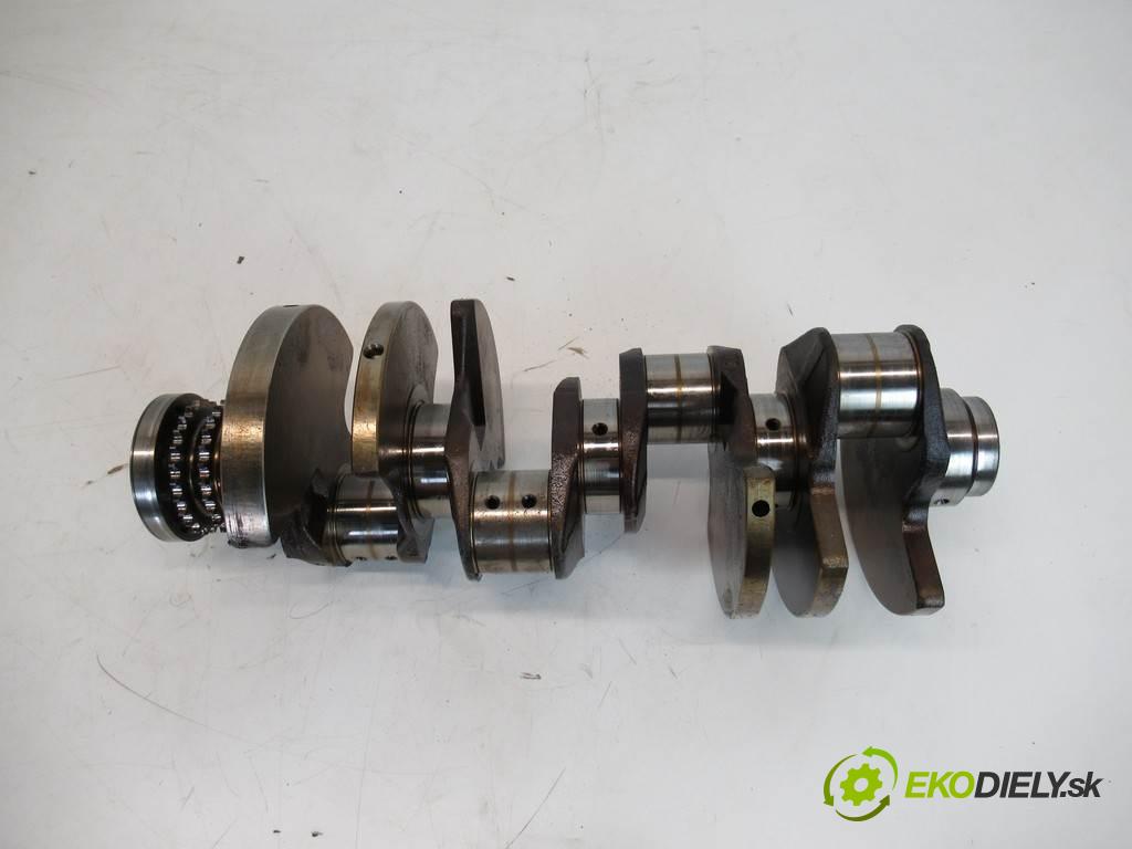 Audi A6 C6    SEDAN QUATTRO 4.2 V8 335KM 04-08  Kardaň, hriadeľ BAT (Ostatné)