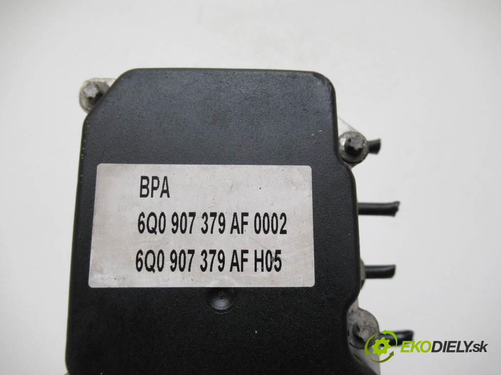 Volkswagen Polo IV 9N  2007 51 kW HATCHBACK 5D 1.2B 69KM 01-09 1200 Pumpa ABS 6Q0907379AF (Pumpy ABS)