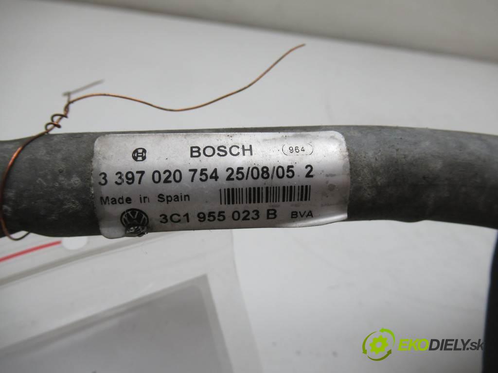 Volkswagen Passat B6  2005 103 kW SEDAN 2.0TDI 140KM 05-10 2000 Mechanizmus stieračov predný 3C1955119 (Motorčeky stieračov predné)