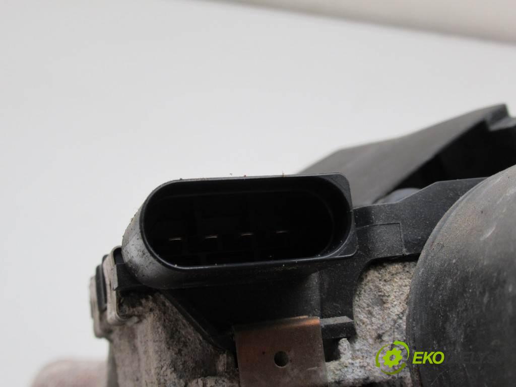 Volkswagen Passat B6  2005 103 kW SEDAN 2.0TDI 140KM 05-10 2000 Mechanizmus stieračov predný 3C1955119 (Motorčeky stieračov predné)