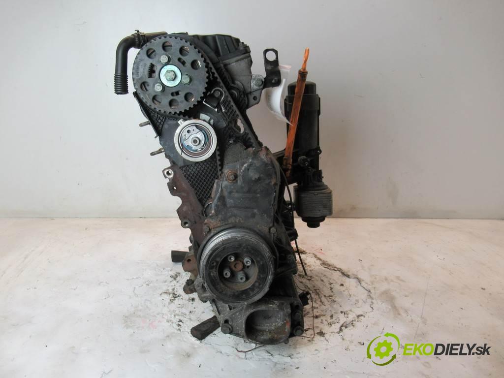 Volkswagen Passat B5 FL  2002 96 kW SEDAN 1.9TDI 130KM 00-05 1900 Motor AWX (Motory (kompletné))