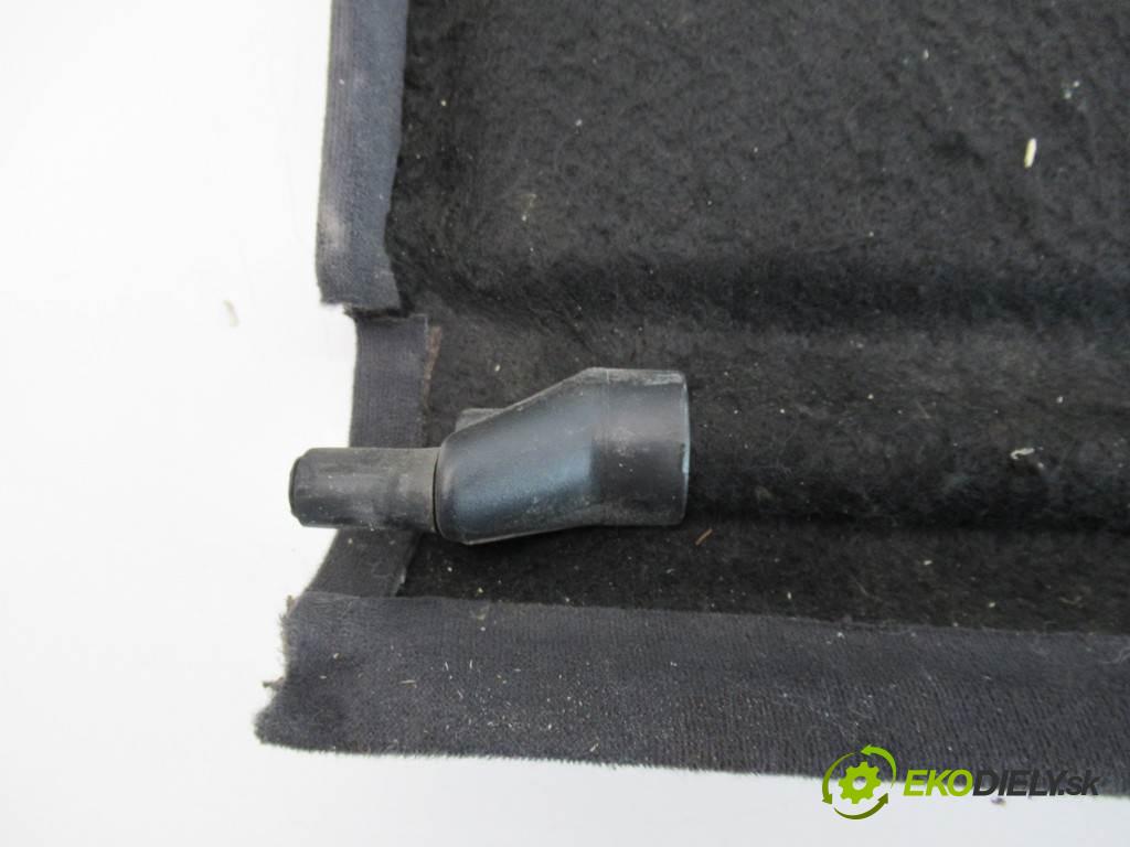 Audi A3 8L  1998 81 kW HATCHBACK 3D 1.9TDI 110KM 96-00 1900 Pláto zadná  (Pláta zadné)