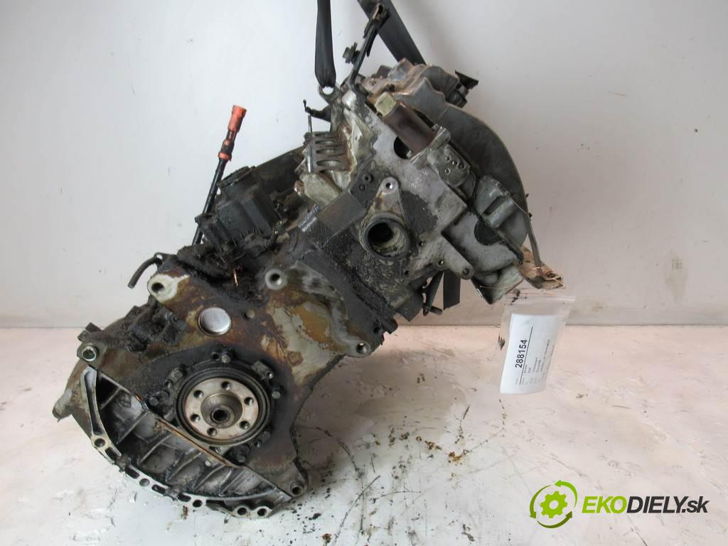 Volkswagen Passat B5    SEDAN 1.8B 125KM 96-01  Motor ADR (Motory (kompletné))