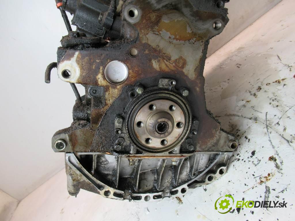 Volkswagen Passat B5    SEDAN 1.8B 125KM 96-01  Motor ADR (Motory (kompletné))