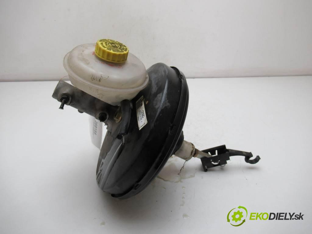 Audi A4 B5  1996 92 kW KOMBI 1.8B 125KM 94-01 1800 Posilovač Pumpa brzdová 8D0612105F (Posilňovače bŕzd)