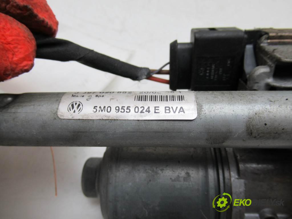 Volkswagen Golf V    PLUS 1.9TDI 105KM 03-09  mechanismus stěračů pravý přední část 5M0955120D