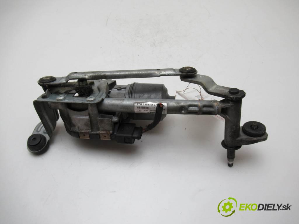 Volkswagen Golf V    PLUS 1.9TDI 105KM 03-09  mechanismus stěračů pravý přední část 5M0955120D