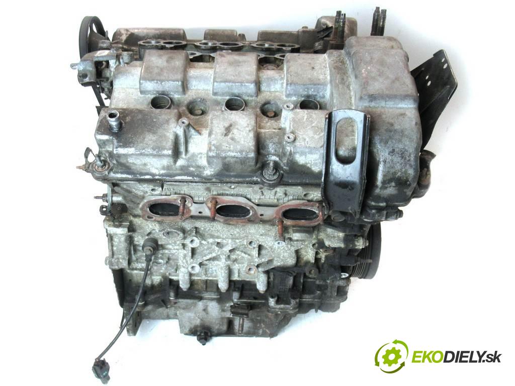 Ford Mondeo Mk3  2001 125 kW SEDAN 2.5B V6 170KM 00-07 2600 Motor LCBD (Motory (kompletné))