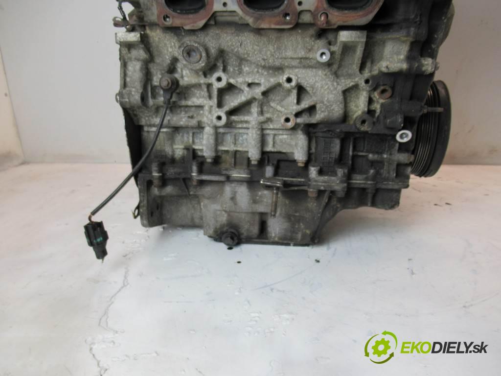 Ford Mondeo Mk3  2001 125 kW SEDAN 2.5B V6 170KM 00-07 2600 Motor LCBD (Motory (kompletné))