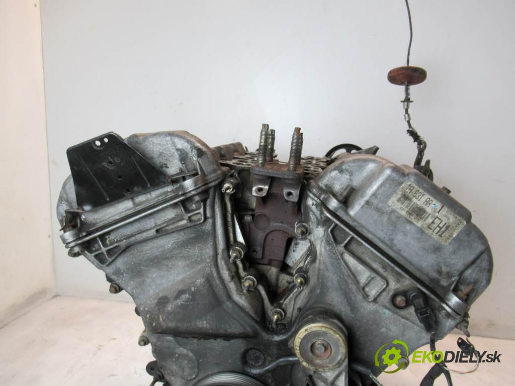 Ford Mondeo Mk3  2001 125 kW SEDAN 2.5B V6 170KM 00-07 2600 Motor LCBD (Motory (kompletné))
