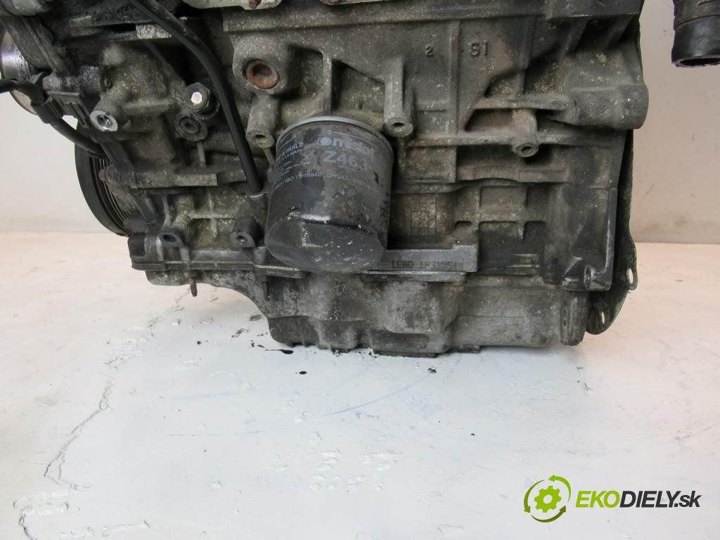 Ford Mondeo Mk3  2001 125 kW SEDAN 2.5B V6 170KM 00-07 2600 Motor LCBD (Motory (kompletné))