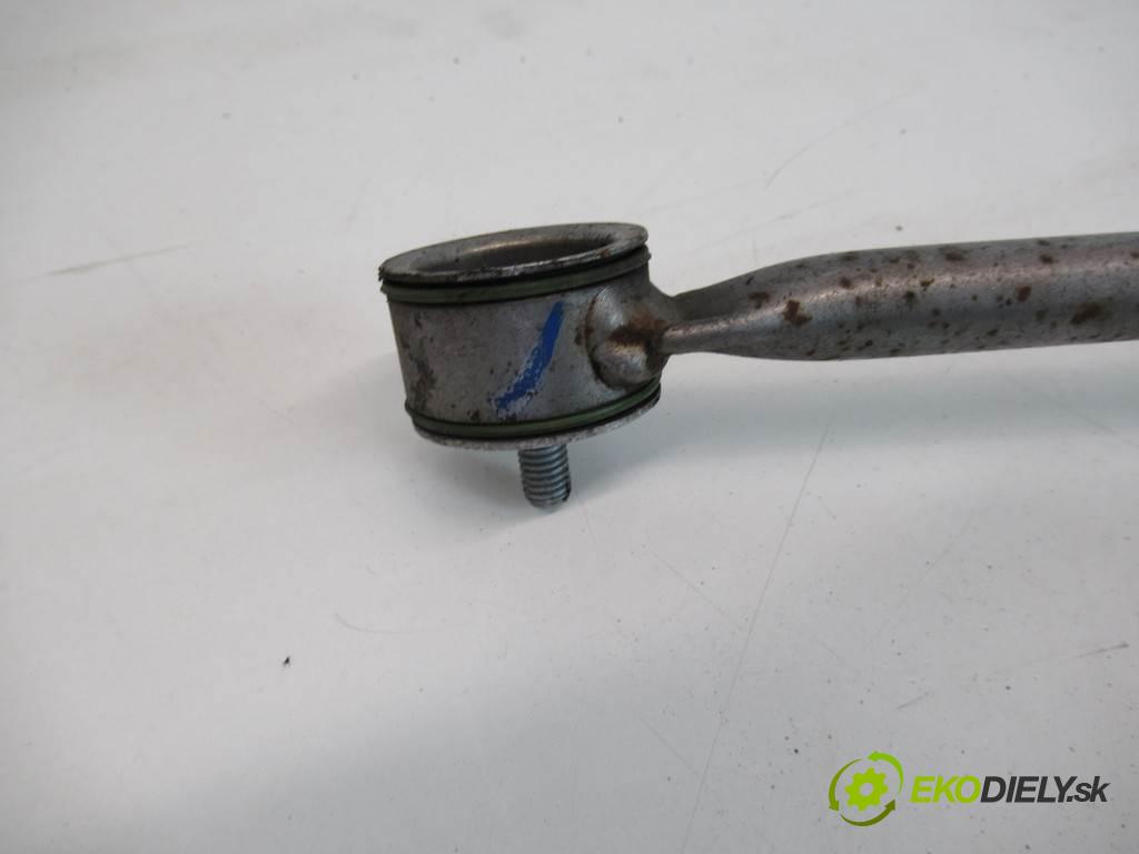 Audi A4 B8  2008 105KW KOMBI 2.0TDI 143KM 08-15 2000 Kulisa 8K0711025K (Rýchlostné páky / kulisy)