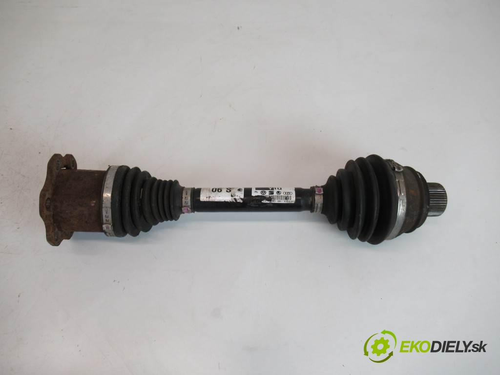 Audi A4 B8  2008 105KW KOMBI 2.0TDI 143KM 08-15 2000 Poloos ľavá strana 8K0407271Q (Poloosy)