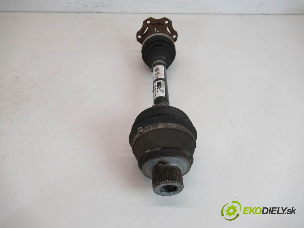 Audi A4 B8  2008 105KW KOMBI 2.0TDI 143KM 08-15 2000 Poloos ľavá strana 8K0407271Q (Poloosy)