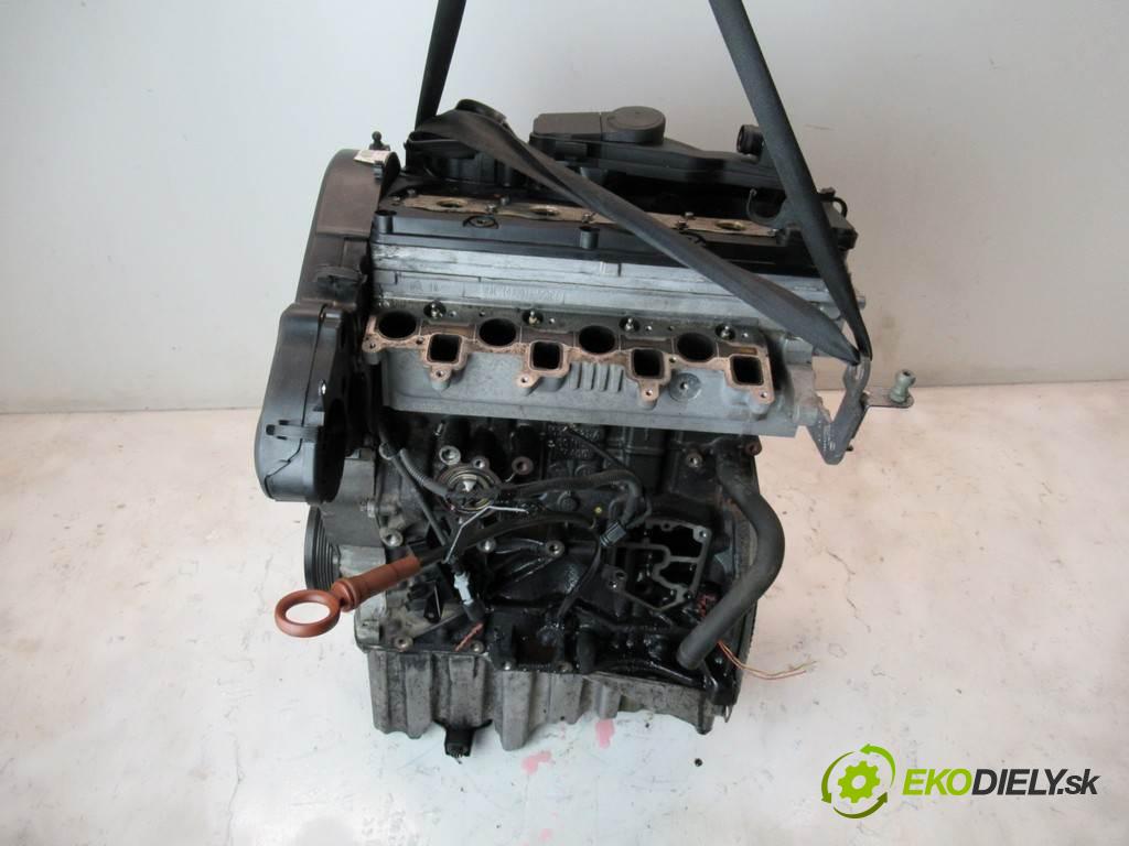 Audi A4 B8  2008 105KW KOMBI 2.0TDI 143KM 08-15 2000 Motor CAG (Motory (kompletné))