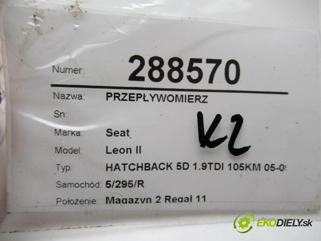 Seat Leon II  2008 77KW HATCHBACK 5D 1.9TDI 105KM 05-09 1900 Váha vzduchu 038906461B (Váhy vzduchu)