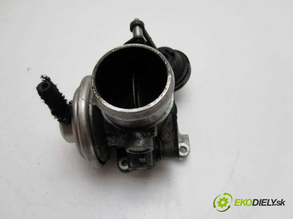 Volkswagen Passat B5 FL  2001 74KW SEDAN 1.9TDI 101KM 00-05 1900 Ventil EGR 038131501G (EGR ventily)