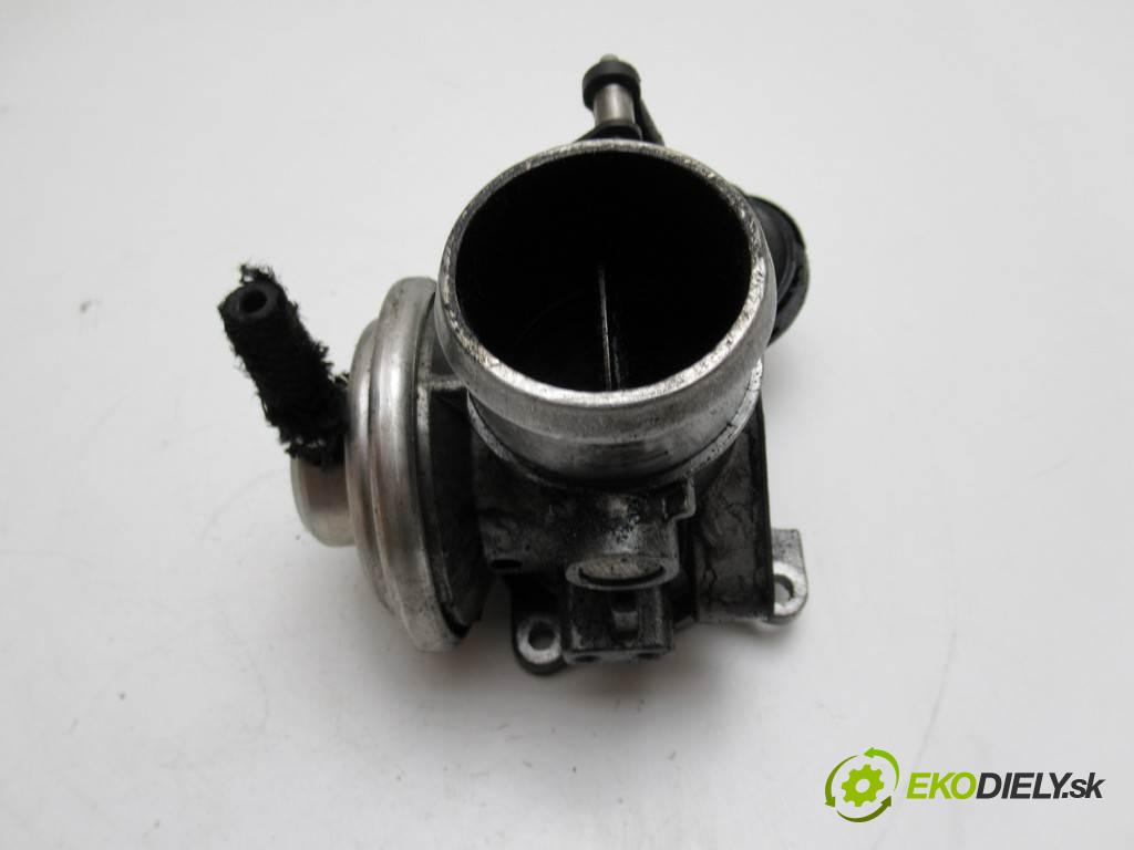 Volkswagen Passat B5 FL  2001 74KW SEDAN 1.9TDI 101KM 00-05 1900 Ventil EGR 038131501G (EGR ventily)
