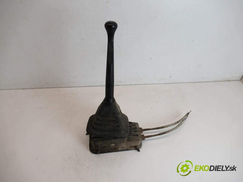 Ford Transit VI  2005 63 kW 2.0TDDI 85KM 00-06 2000 Kulisa  (Rýchlostné páky / kulisy)